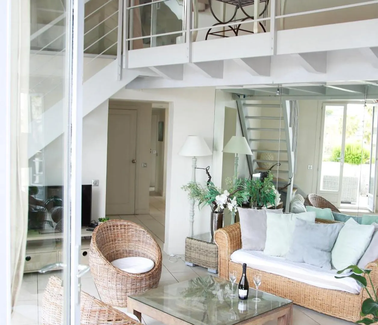 Duplex En Rooftop Vue Mer A La Salis Antibes 0*,