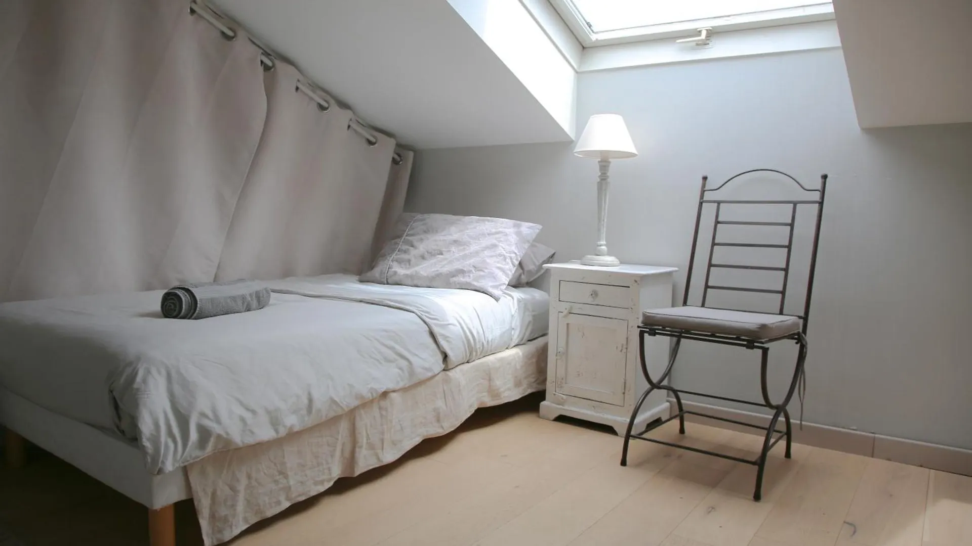 Apartment Duplex En Rooftop Vue Mer A La Salis Antibes France