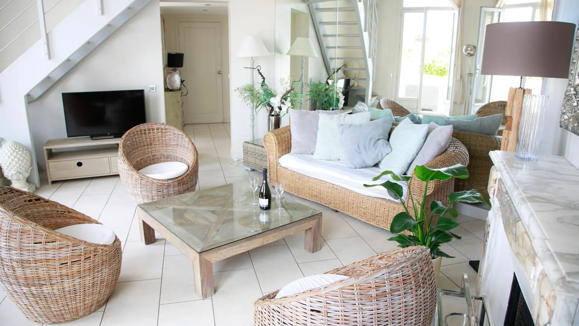 Duplex En Rooftop Vue Mer A La Salis Antibes Apartment