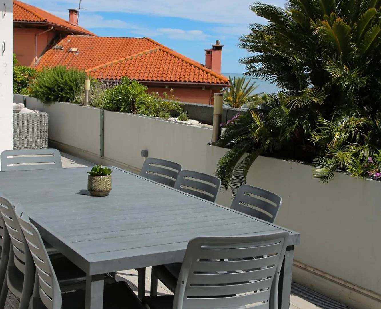 Apartment Duplex En Rooftop Vue Mer A La Salis Antibes