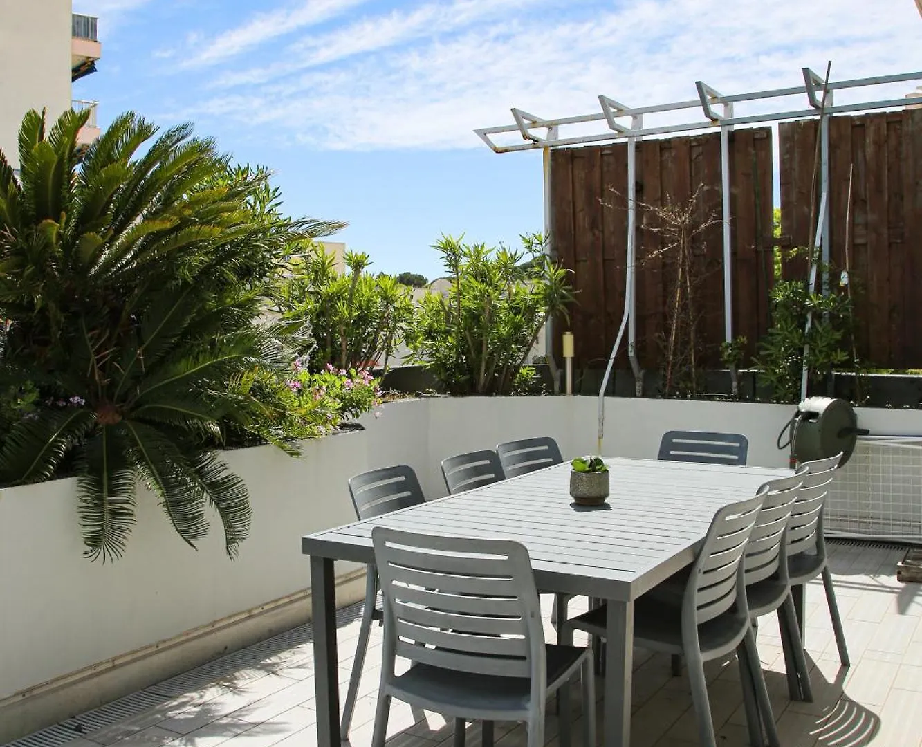 Duplex En Rooftop Vue Mer A La Salis Antibes Apartment